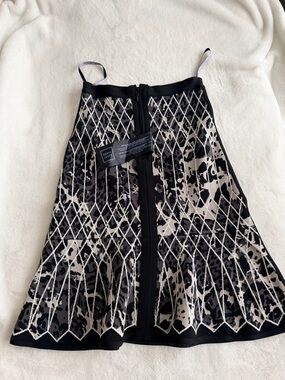 Herve Leger Bandage Black and Cream Animal Printed A-Line Skirt NWT Size Small